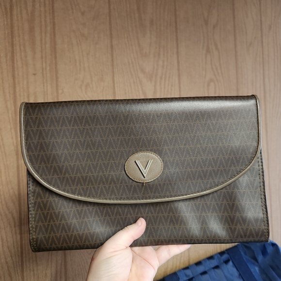 Mario Valentino Handbags - Mario Valentino Clutch ✨️